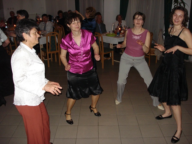 bálozás